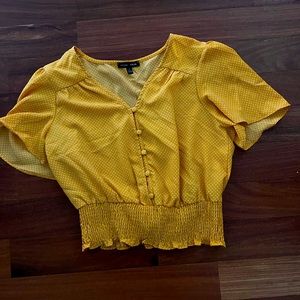 Yellow Polco dot short sleeve blouse